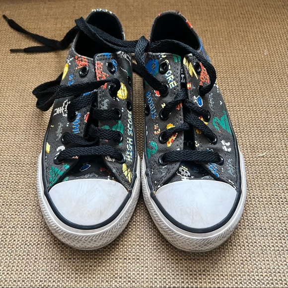 Converse Sneakers for Kids - Picture 2 of 9